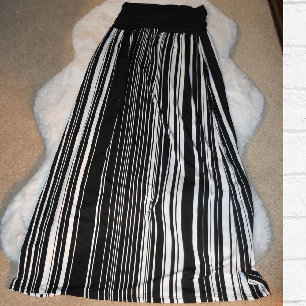 Apartment 9 midi stretch skirt
